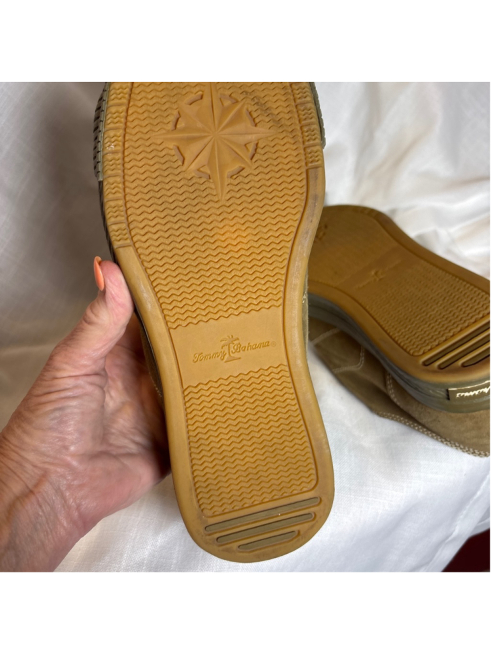 Tommy Bahama Tie-One-On Suede Men's Deck Shoes Like New sz 8.5 - Picture 7 of 9